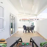 De La Sombra A La Luz *