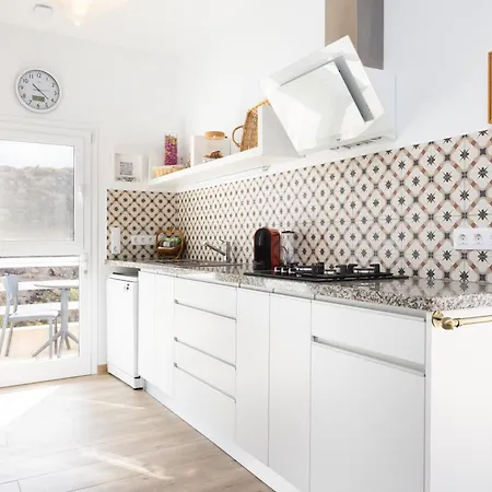 De La Sombra A La Luz Abades (Tenerife)