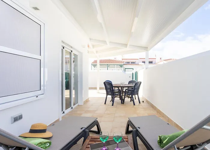 De La Sombra A La Luz *