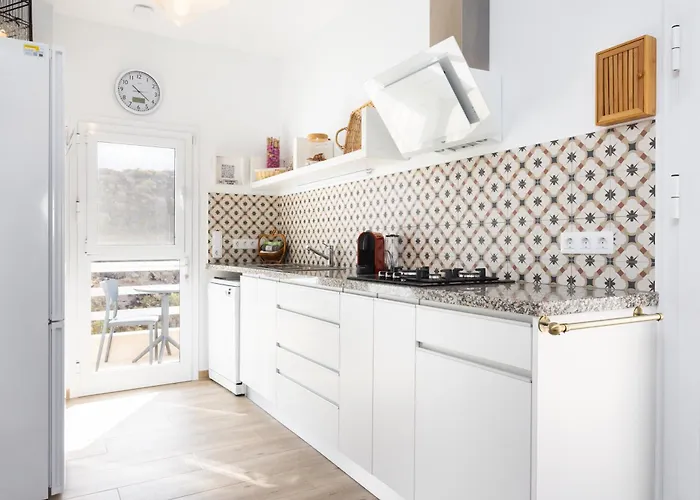 De La Sombra A La Luz Abades (Tenerife)