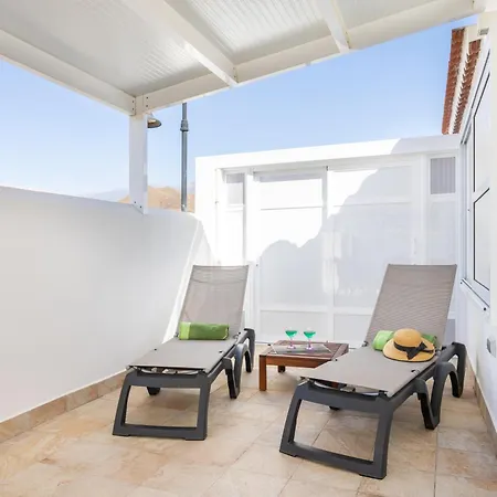 De La Sombra A La Luz * Abades (Tenerife)