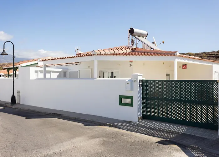 بيت للعطل De La Sombra A La Luz Abades (Tenerife)